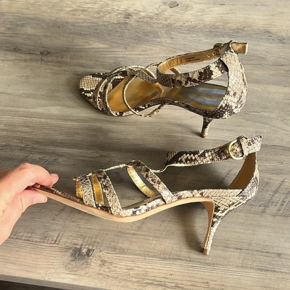 Coach Hayden Snakeskin Kitten Heels NWT No Box Size 8 - Picture 4 of 7